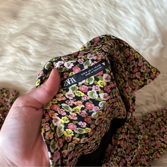 ZARA Long Sleeve Button Down Floral Print Mini Dress - Picture 4 of 4